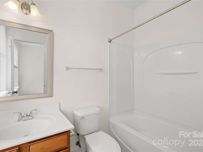 6429 Terrace View Court, Charlotte, NC 28269.  MLS# CAR4257513, YatesRealty ID 19707. Bedroom 2