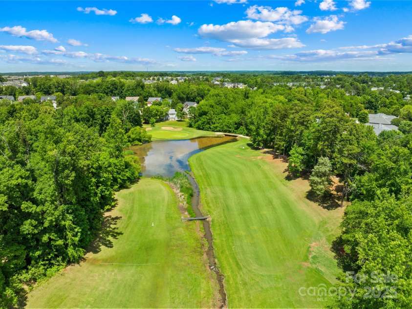 6429 Terrace View Court, Charlotte, NC 28269.  MLS# CAR4257513, YatesRealty ID 19707. Golf Course