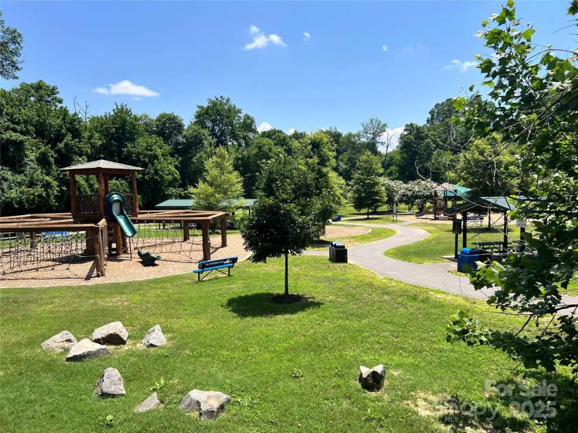 214 Tenth Street, Cramerton, NC 28032.  MLS# CAR4269315, YatesRealty ID 19708. 