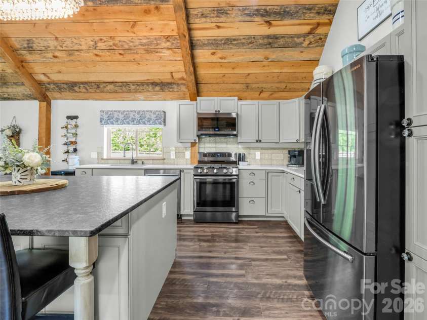400 Calhoun Trail, Rutherfordton, NC 28139.  MLS# CAR4378977, YatesRealty ID 19709. 