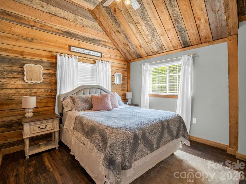 400 Calhoun Trail, Rutherfordton, NC 28139.  MLS# CAR4378977, YatesRealty ID 19709. 