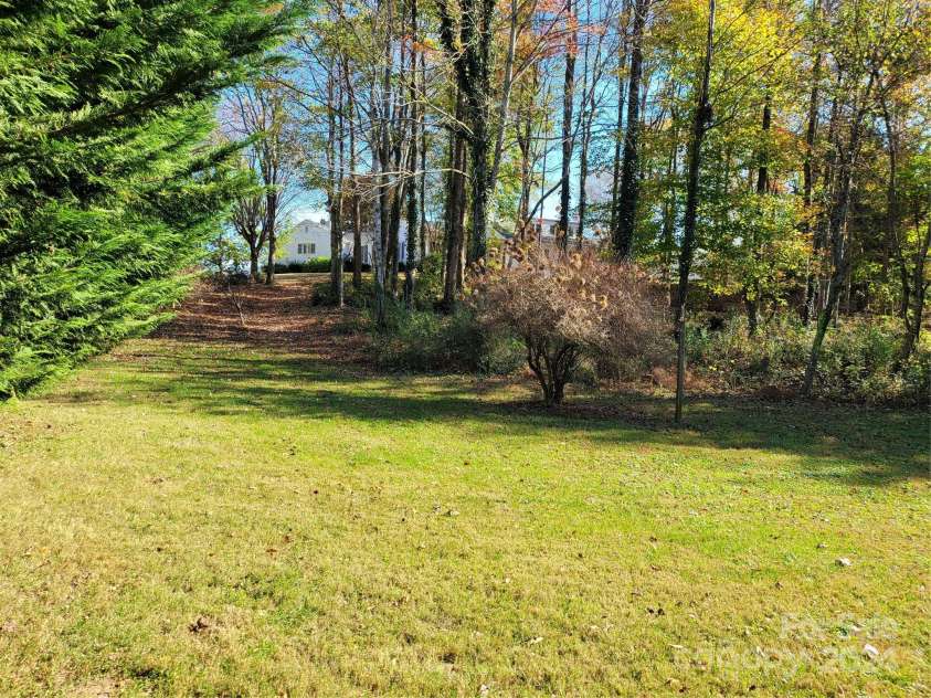 1018 Randolph Circle, Lenoir, NC 28645.  MLS# CAR4197150, YatesRealty ID 1971. Additional parcel
