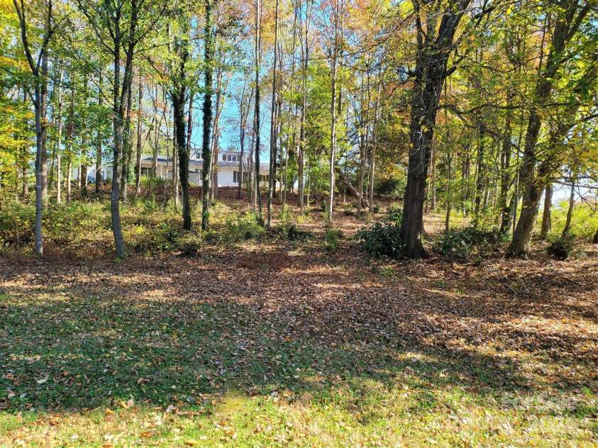 1018 Randolph Circle, Lenoir, NC 28645.  MLS# CAR4197150, YatesRealty ID 1971. Additional parcel