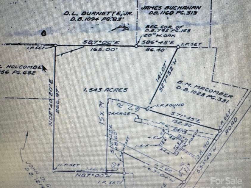 25 Highland Street, Weaverville, NC 28787.  MLS# CAR4322987, YatesRealty ID 1971. 