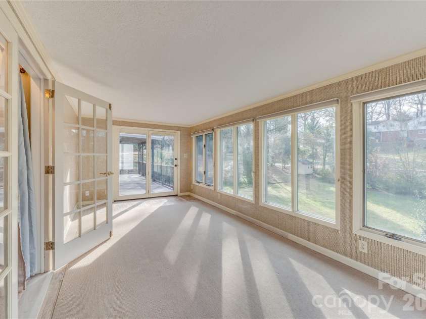 111 Kinwood Street, Morganton, NC 28655.  MLS# CAR4331530, YatesRealty ID 19711. Sunroom.