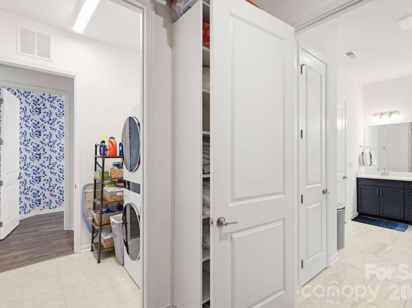 216 Portrait Way, Indian Trail, NC 28079.  MLS# CAR4372534, YatesRealty ID 19712. 
