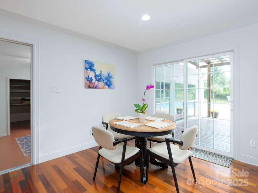 2054 Hickory Hills Drive, Denver, NC 28037.  MLS# CAR4253206, YatesRealty ID 19713. 