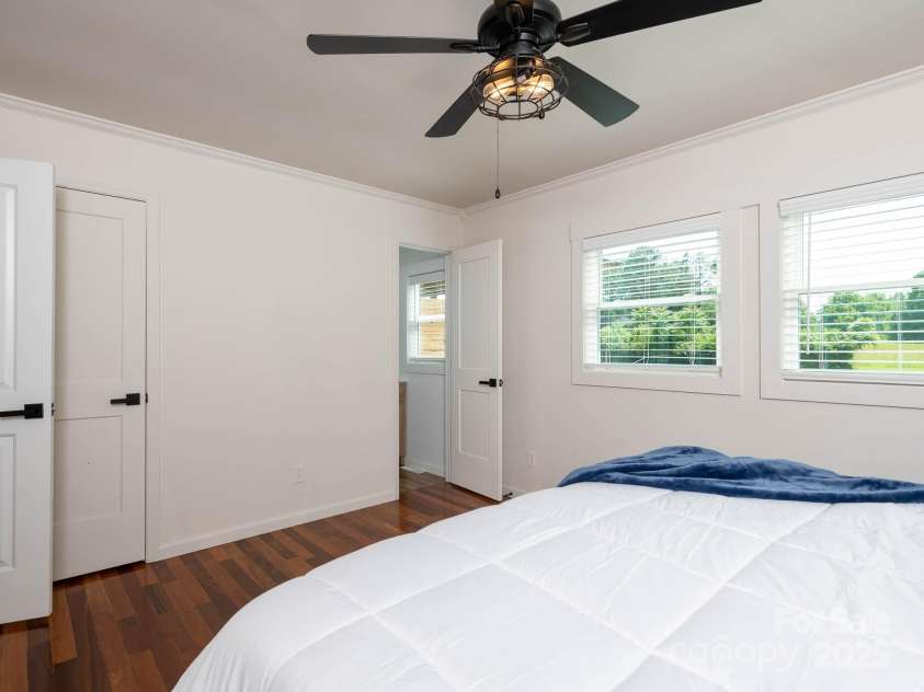 2054 Hickory Hills Drive, Denver, NC 28037.  MLS# CAR4253206, YatesRealty ID 19713. 