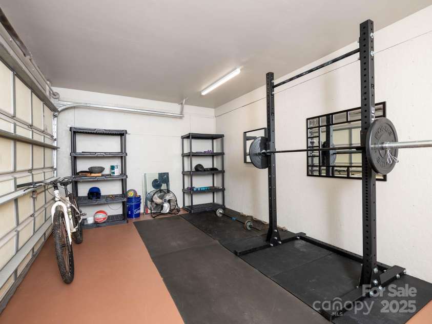 2054 Hickory Hills Drive, Denver, NC 28037.  MLS# CAR4253206, YatesRealty ID 19713. 