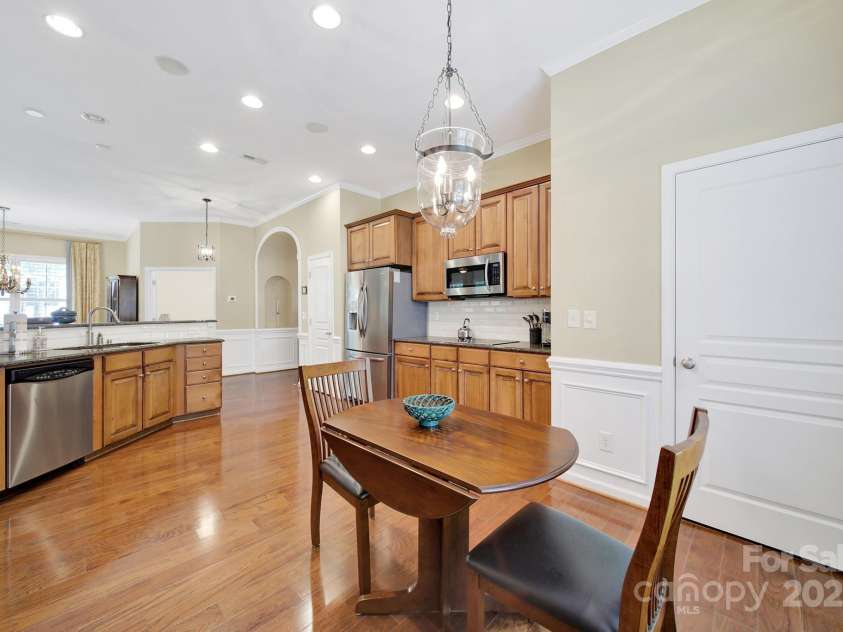 964 Knob Creek Lane, Fort Mill, SC 29708.  MLS# CAR4268817, YatesRealty ID 19715. 