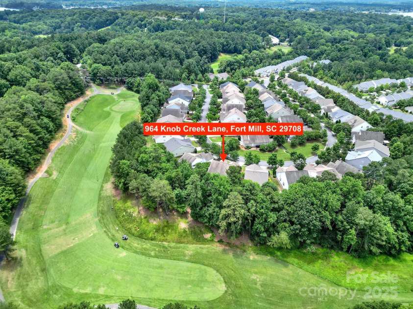 964 Knob Creek Lane, Fort Mill, SC 29708.  MLS# CAR4268817, YatesRealty ID 19715. 