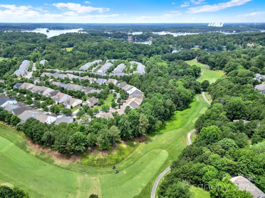 964 Knob Creek Lane, Fort Mill, SC 29708.  MLS# CAR4268817, YatesRealty ID 19715. 