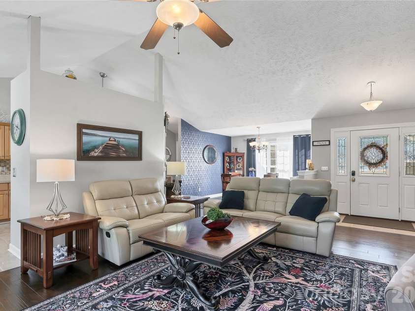 170 Presnell Court, Carthage, NC 28327.  MLS# CAR4375763, YatesRealty ID 19716. 