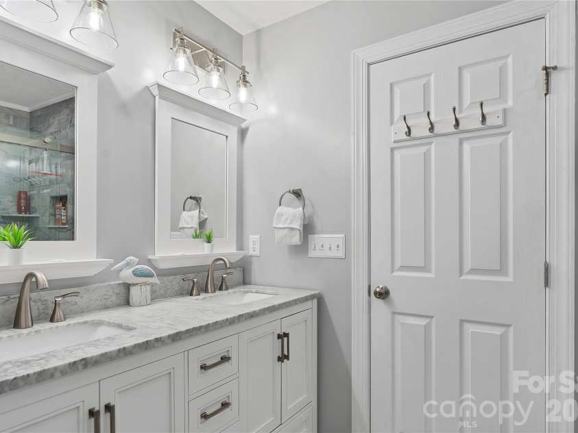 170 Presnell Court, Carthage, NC 28327.  MLS# CAR4375763, YatesRealty ID 19716. 