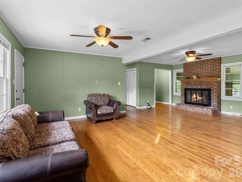 954 Magnolia Drive, Rock Hill, SC 29730.  MLS# CAR4377144, YatesRealty ID 19717. 
