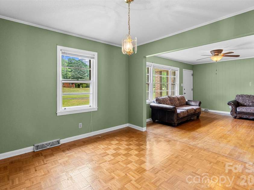 954 Magnolia Drive, Rock Hill, SC 29730.  MLS# CAR4377144, YatesRealty ID 19717. 