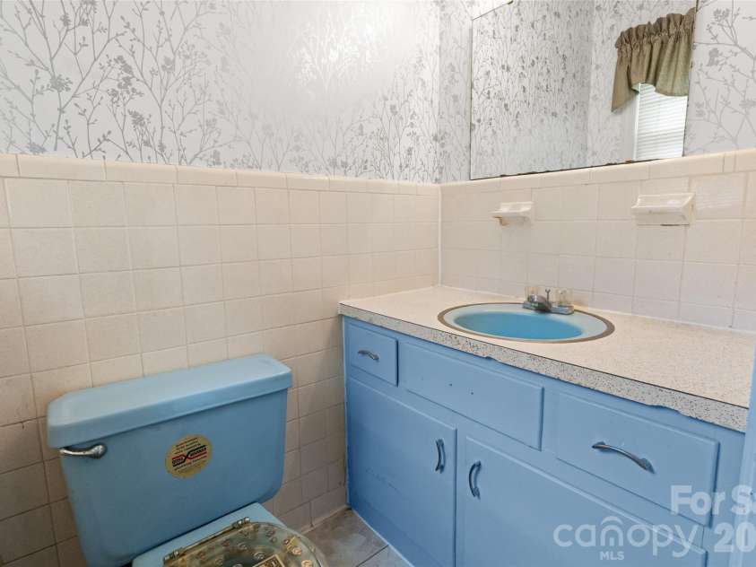 954 Magnolia Drive, Rock Hill, SC 29730.  MLS# CAR4377144, YatesRealty ID 19717. 