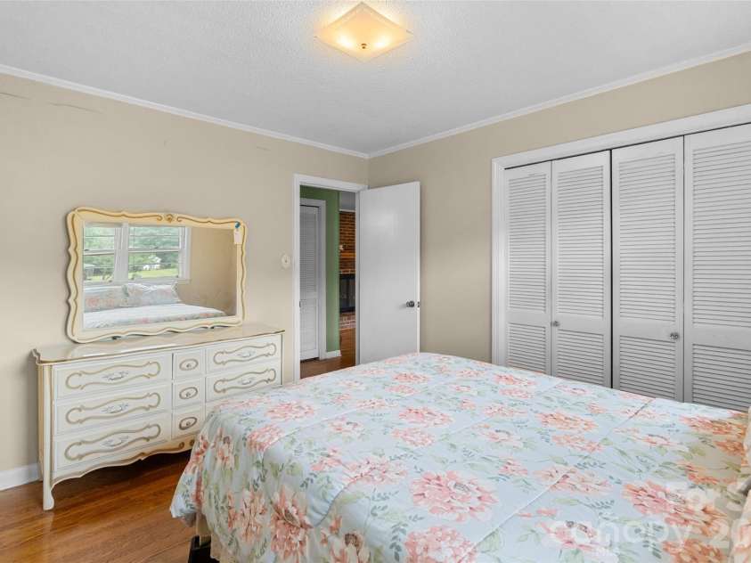 954 Magnolia Drive, Rock Hill, SC 29730.  MLS# CAR4377144, YatesRealty ID 19717. 