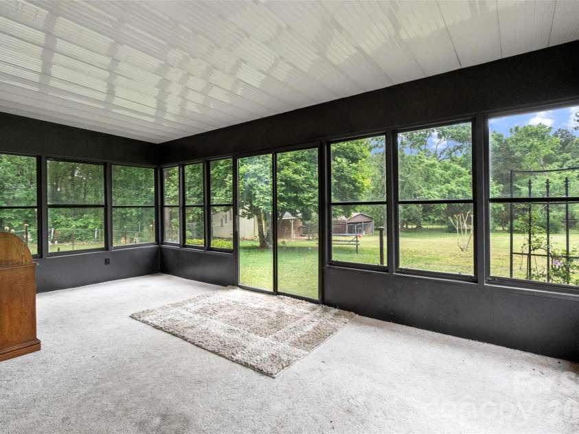 954 Magnolia Drive, Rock Hill, SC 29730.  MLS# CAR4377144, YatesRealty ID 19717. 
