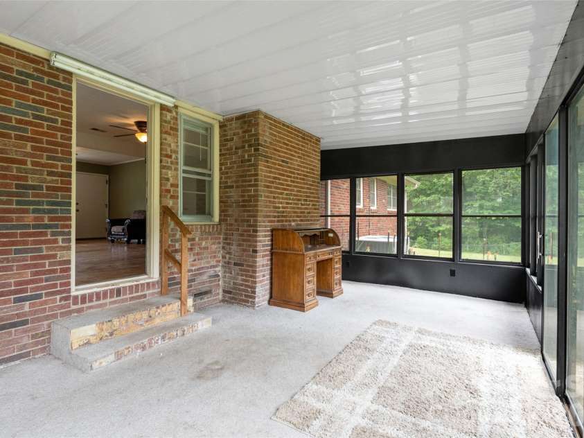 954 Magnolia Drive, Rock Hill, SC 29730.  MLS# CAR4377144, YatesRealty ID 19717. 
