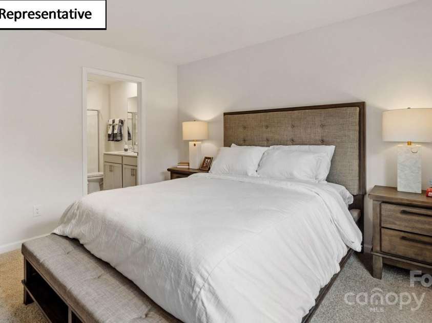 5912 Faron Way, Charlotte, NC 28262.  MLS# CAR4268514, YatesRealty ID 19718. Primary bedroom