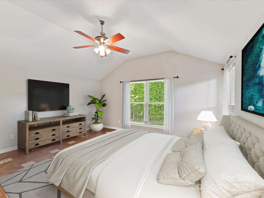 4301 Middle Stream Road, Charlotte, NC 28213.  MLS# CAR4249446, YatesRealty ID 19720. Virtually Staged