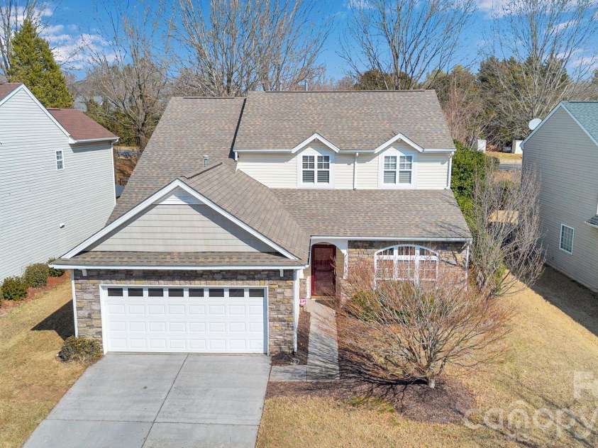11012 Sedgemoor Lane, Charlotte, NC 28277.  MLS# CAR4340731, YatesRealty ID 19721. 