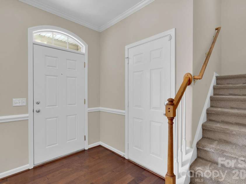 11012 Sedgemoor Lane, Charlotte, NC 28277.  MLS# CAR4340731, YatesRealty ID 19721. 