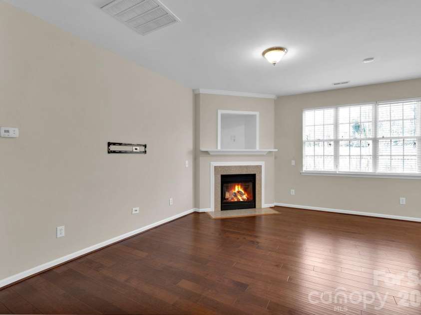 11012 Sedgemoor Lane, Charlotte, NC 28277.  MLS# CAR4340731, YatesRealty ID 19721. 