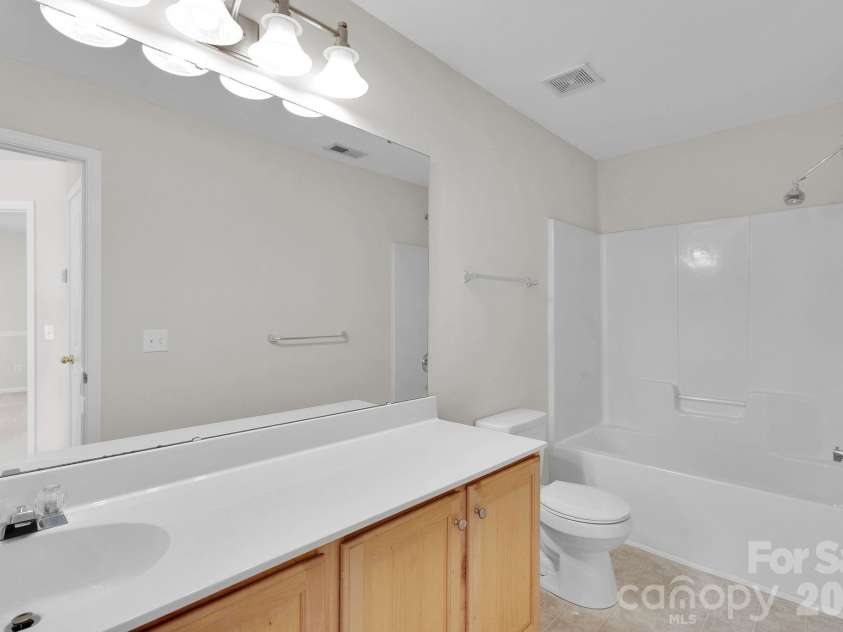 11012 Sedgemoor Lane, Charlotte, NC 28277.  MLS# CAR4340731, YatesRealty ID 19721. 