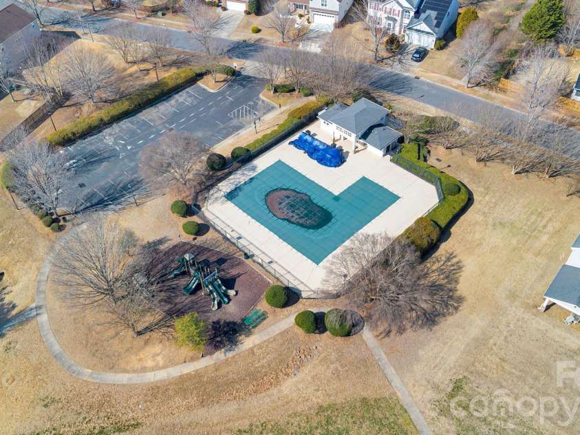 11012 Sedgemoor Lane, Charlotte, NC 28277.  MLS# CAR4340731, YatesRealty ID 19721. 