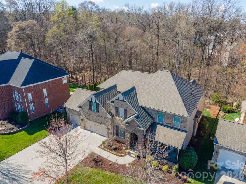 10620 Euclid Avenue, Concord, NC 28027.  MLS# CAR4354098, YatesRealty ID 19722. 