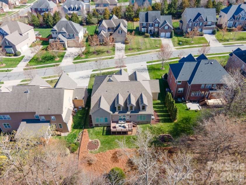 10620 Euclid Avenue, Concord, NC 28027.  MLS# CAR4354098, YatesRealty ID 19722. 