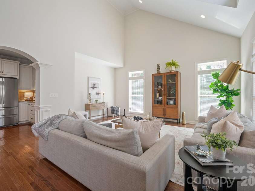 10620 Euclid Avenue, Concord, NC 28027.  MLS# CAR4354098, YatesRealty ID 19722. Huge great room seating area