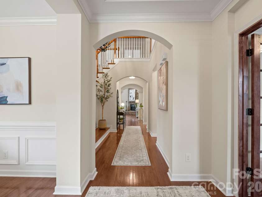 10620 Euclid Avenue, Concord, NC 28027.  MLS# CAR4354098, YatesRealty ID 19722. Step inside this gorgeous home, formal dining and office flank the entryway