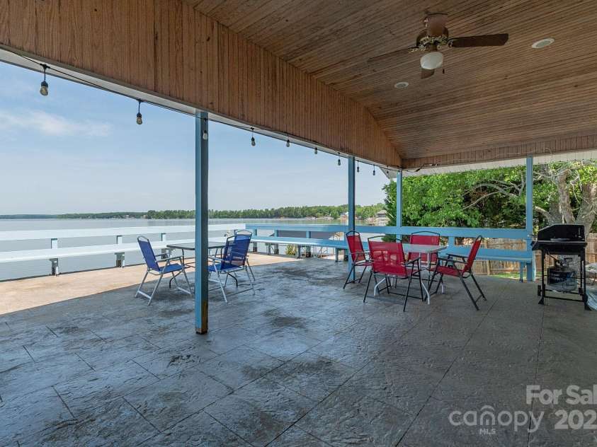 1168 Riverview Road Extension, Lexington, NC 27292.  MLS# CAR4254693, YatesRealty ID 19723. 