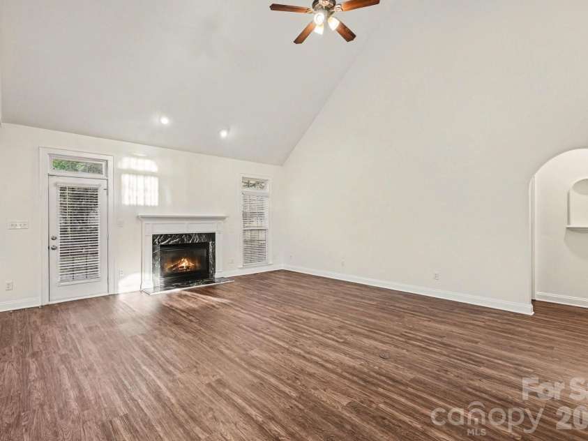 11124 Tradition View Drive, Charlotte, NC 28269.  MLS# CAR4361986, YatesRealty ID 19724. 