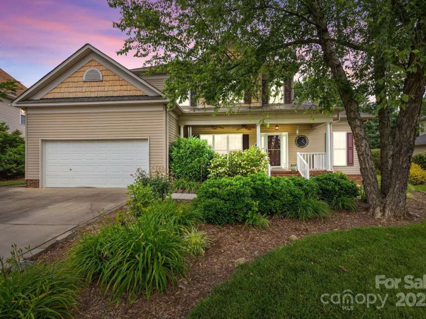 6533 Derby Lane, Concord, NC 28027.  MLS# CAR4265796, YatesRealty ID 19724. 