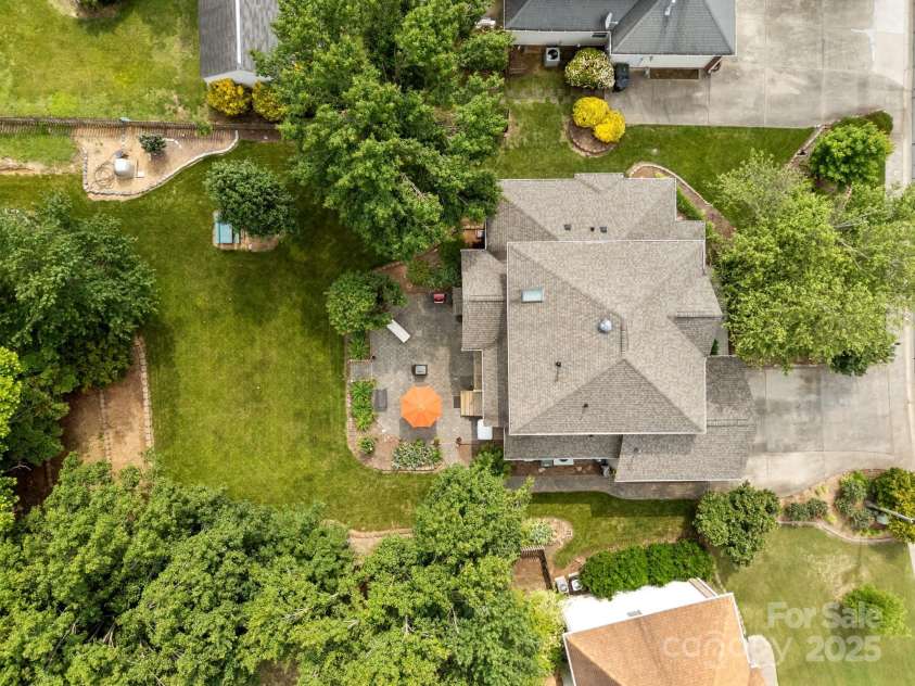 6533 Derby Lane, Concord, NC 28027.  MLS# CAR4265796, YatesRealty ID 19724. 