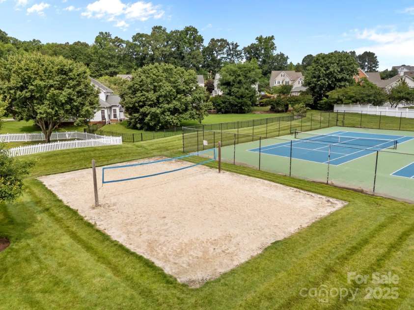 6533 Derby Lane, Concord, NC 28027.  MLS# CAR4265796, YatesRealty ID 19724. 