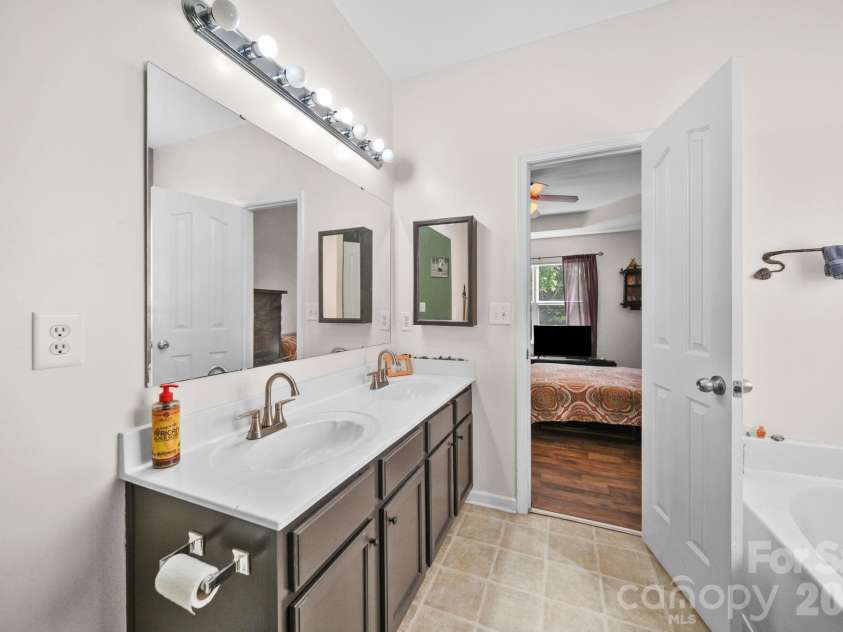 2056 Moss Creek Drive, Harrisburg, NC 28075.  MLS# CAR4374331, YatesRealty ID 19725. 