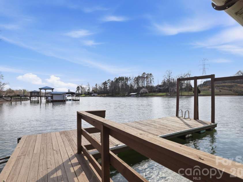 236 Apache Road, Troutman, NC 28166.  MLS# CAR4359171, YatesRealty ID 19726. View from EXTRA boat slip area