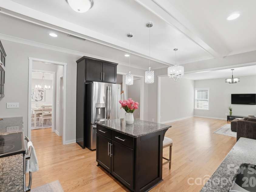 2153 Bluebell Way, Tega Cay, SC 29708.  MLS# CAR4363780, YatesRealty ID 19727. 