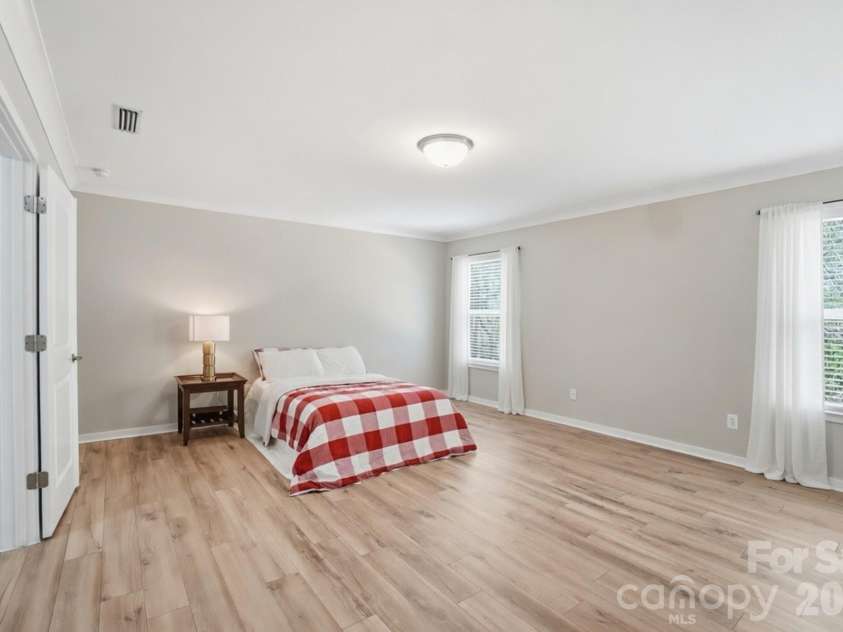 2153 Bluebell Way, Tega Cay, SC 29708.  MLS# CAR4363780, YatesRealty ID 19727. 
