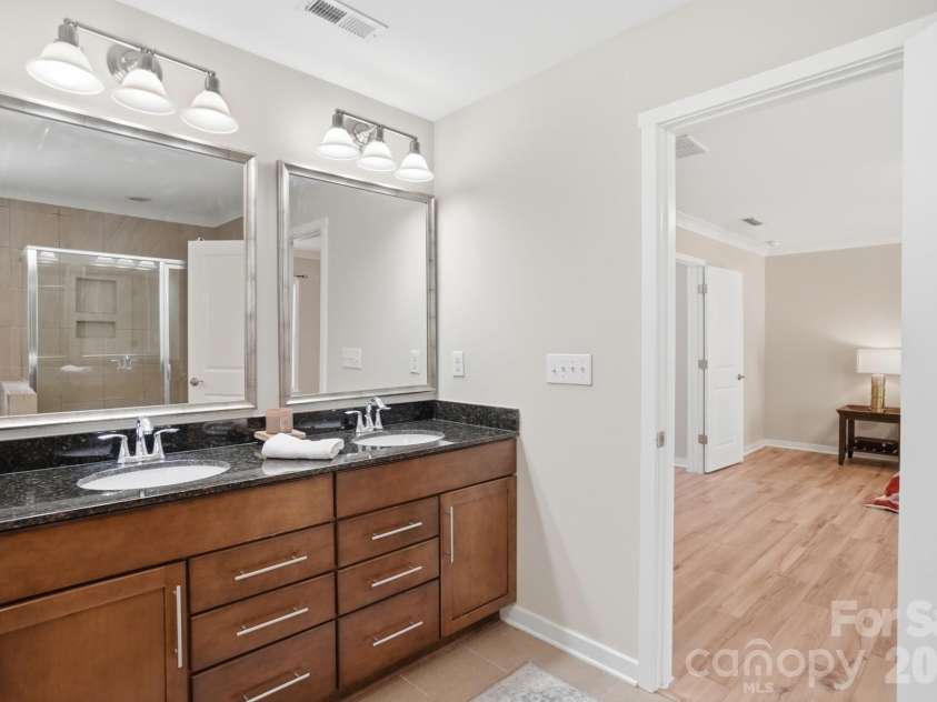 2153 Bluebell Way, Tega Cay, SC 29708.  MLS# CAR4363780, YatesRealty ID 19727. 
