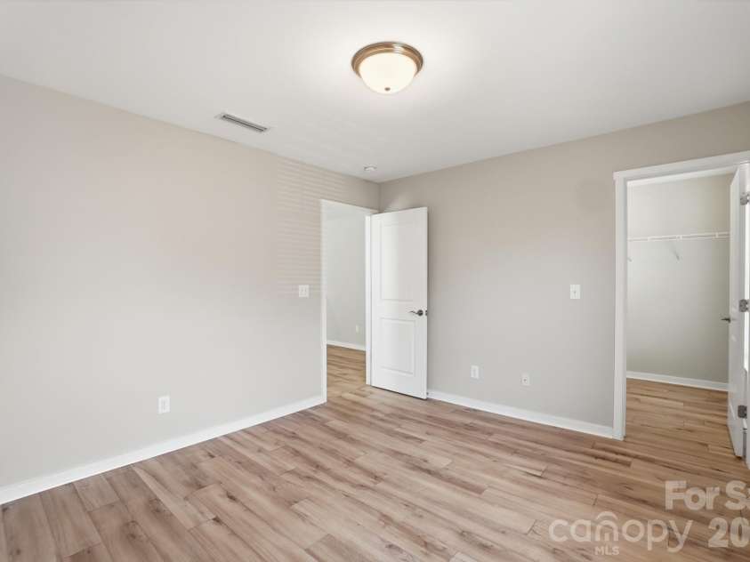 2153 Bluebell Way, Tega Cay, SC 29708.  MLS# CAR4363780, YatesRealty ID 19727. 