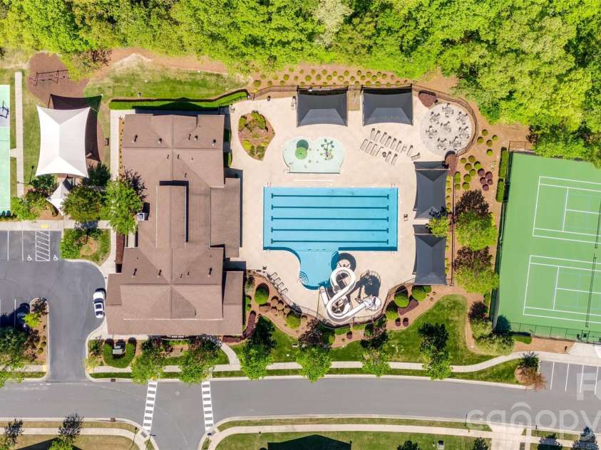 2153 Bluebell Way, Tega Cay, SC 29708.  MLS# CAR4363780, YatesRealty ID 19727. Amenities