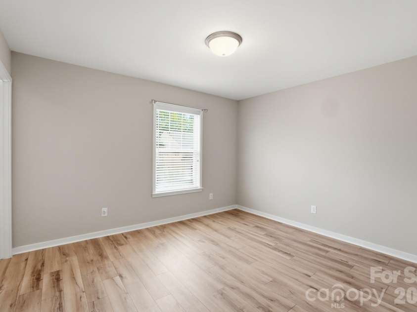 2153 Bluebell Way, Tega Cay, SC 29708.  MLS# CAR4363780, YatesRealty ID 19727. Bedroom