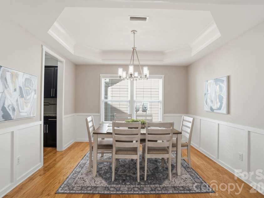 2153 Bluebell Way, Tega Cay, SC 29708.  MLS# CAR4363780, YatesRealty ID 19727. Dining