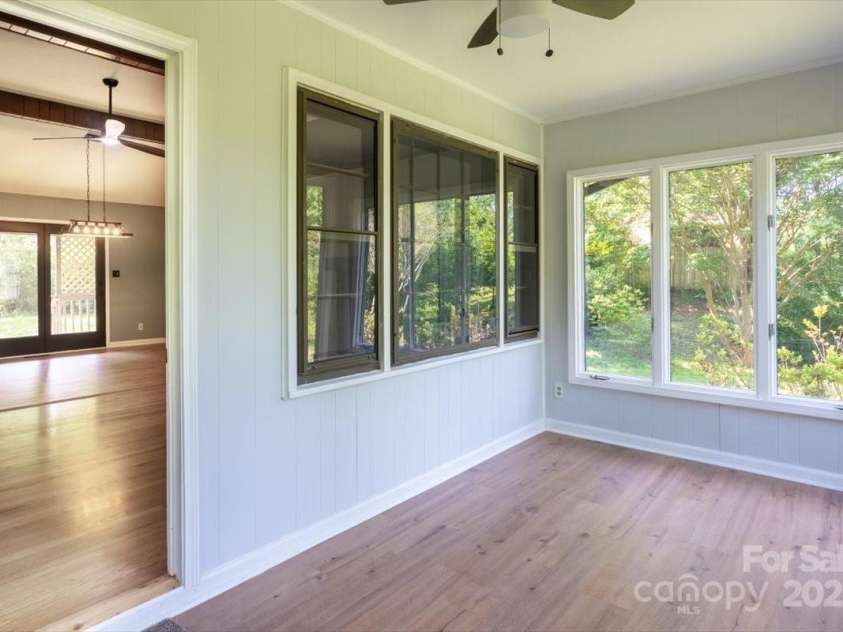 825 Pole Miller Extension, Brevard, NC 28712.  MLS# CAR4265936, YatesRealty ID 19728. 